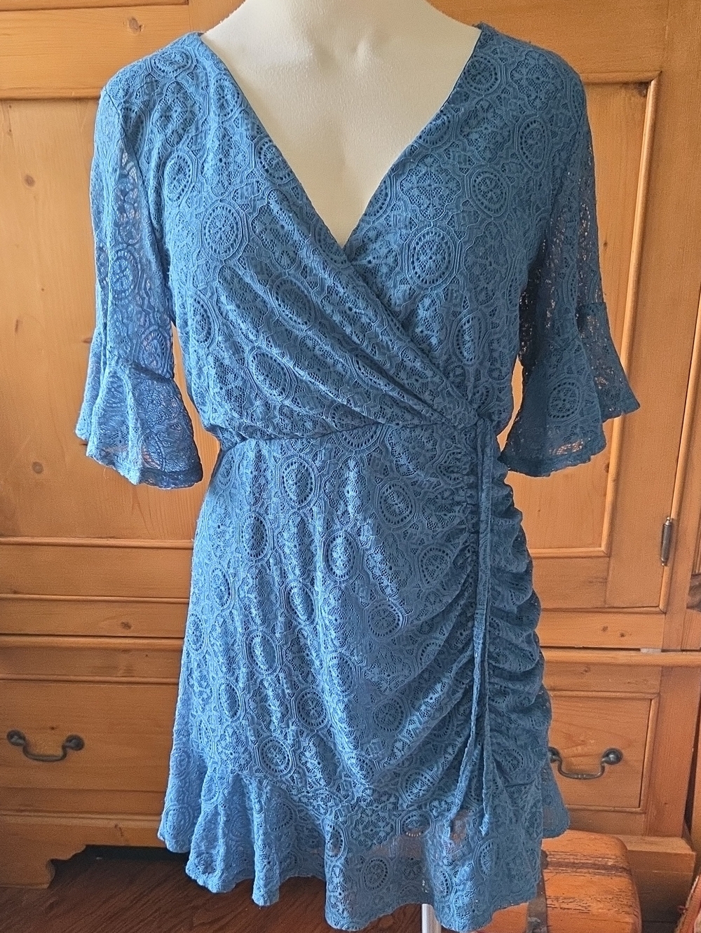 Miami Teal Lace Wrap Dress Size M
